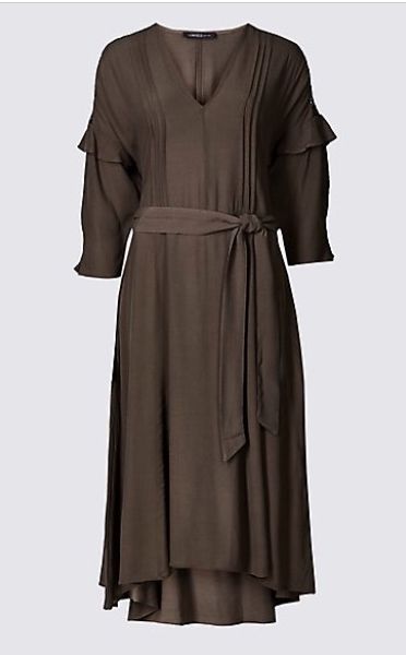 Clothing, Dress, Day dress, Sleeve, Robe, Outerwear, Cocktail dress, Neck, Wrap, Ruffle, 