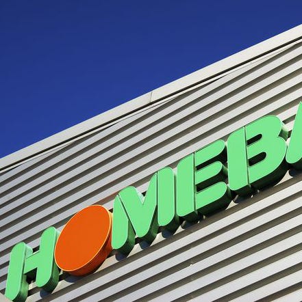 Green, Font, Transport, Line, Text, Sky, Architecture, Logo, Signage, Sign, 