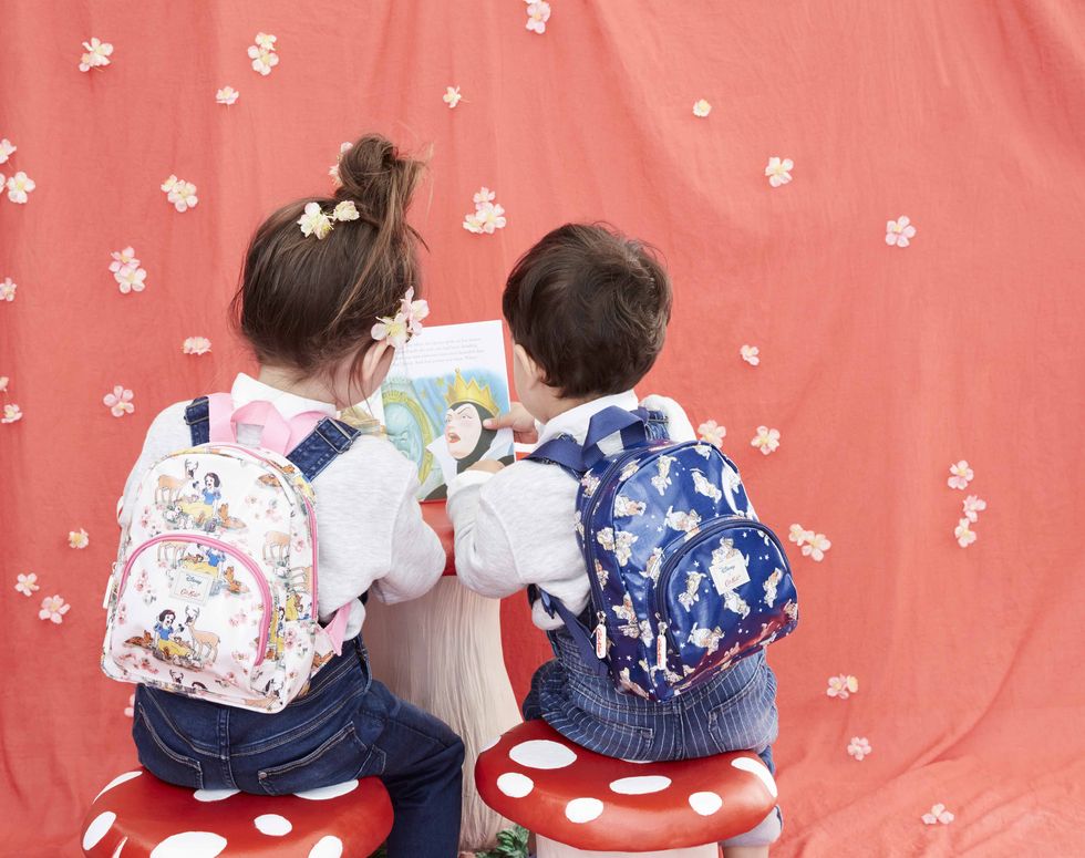 Red, Child, Hairstyle, Kimono, Interaction, Toddler, Costume, Play, Photography, Happy, 