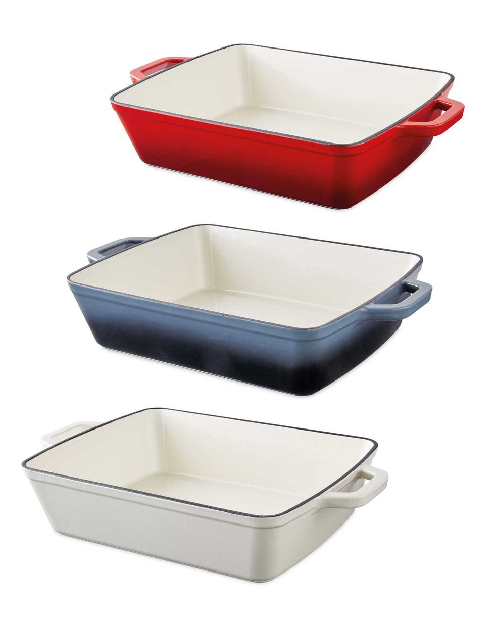 Bread pan, Product, Food storage containers, Tray, Cookware and bakeware, Rectangle, Sheet pan, Tableware, Bowl, Serveware, 