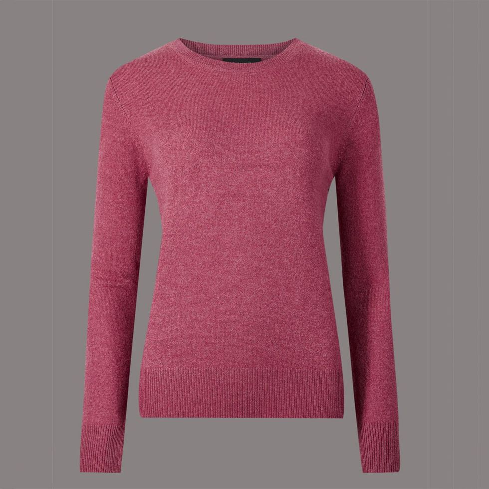Clothing, Sleeve, Pink, Long-sleeved t-shirt, Sweater, Outerwear, Magenta, Neck, T-shirt, Top, 