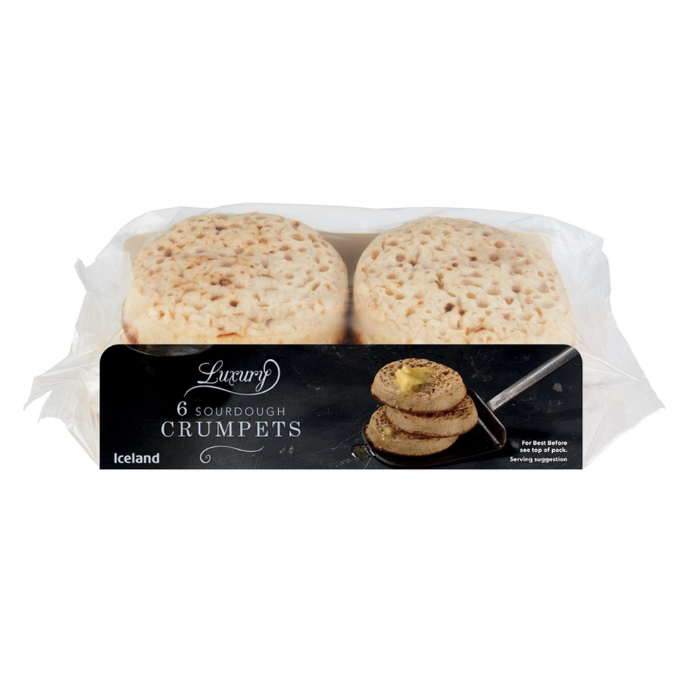 Food, Cuisine, Naan, Dish, Ingredient, Bazlama, Flatbread, Crumpet, Baked goods, Roti, 