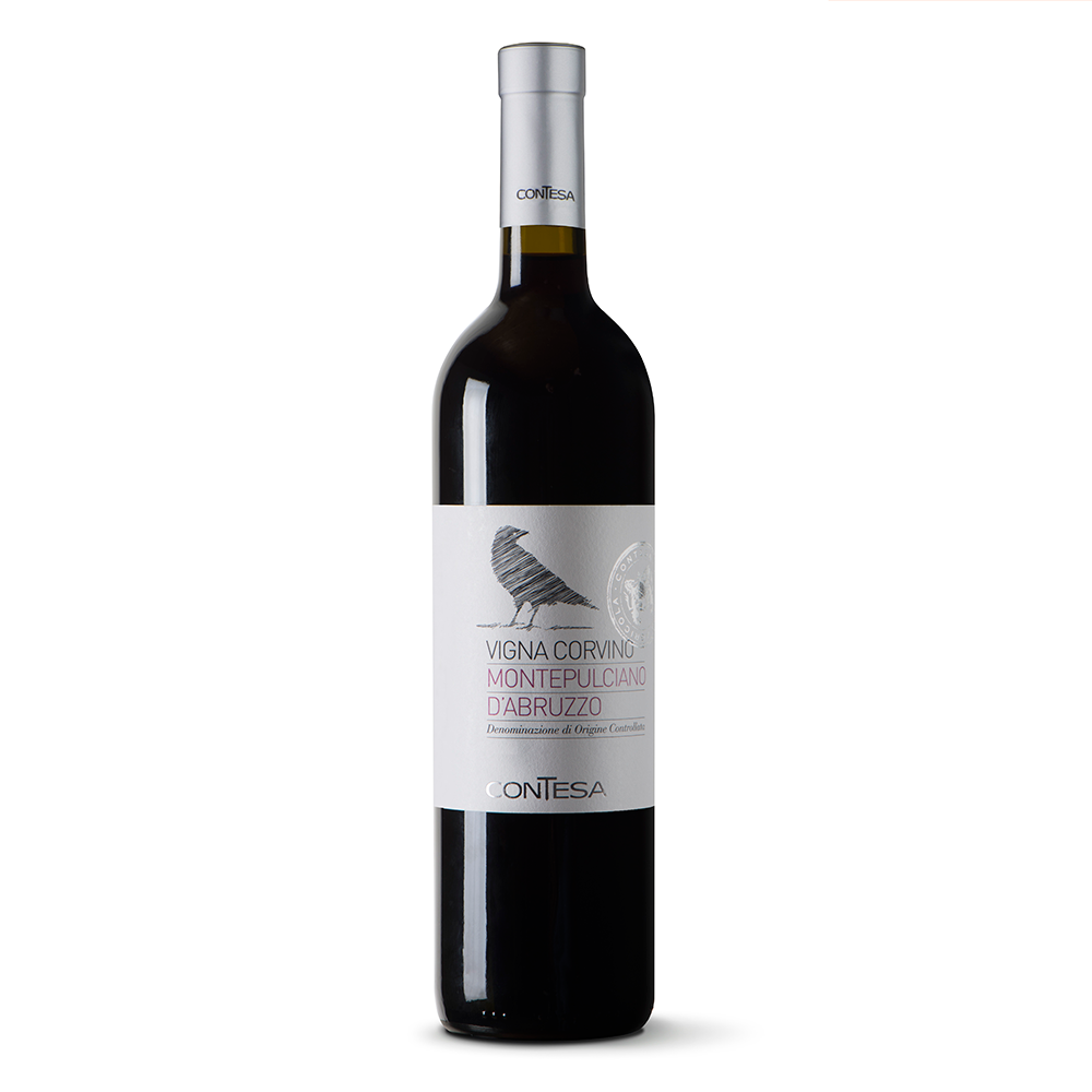 Bottle, Liqueur, Wine bottle, Drink, Wine, Product, Glass bottle, Distilled beverage, Alcoholic beverage, Red wine, 