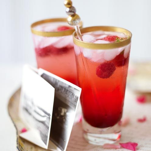 summer cocktails recipe berry blush cocktails