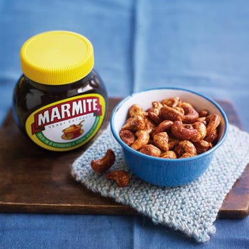 marmite cashews
