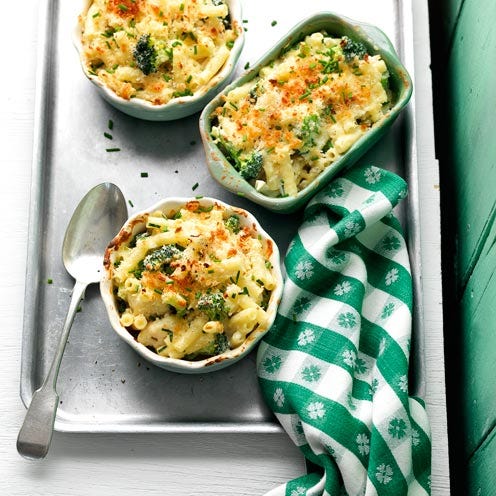 Food, Cuisine, Meal, Dish, Tableware, Recipe, Ingredient, Dishware, Kitchen utensil, Garnish, 