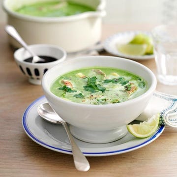 Green, Serveware, Dishware, Food, Cuisine, Ingredient, Drinkware, Tableware, Dish, Porcelain, 