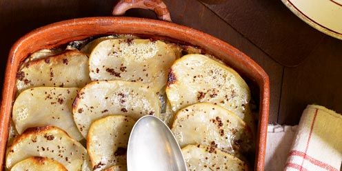 Food, Ingredient, Cuisine, Kitchen utensil, Dish, Tableware, Meal, Root vegetable, Recipe, Cutlery, 