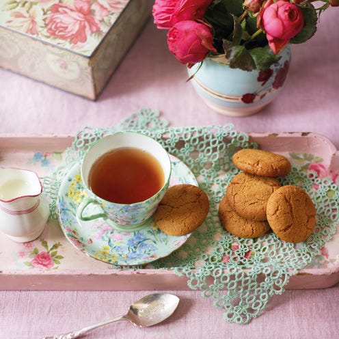 Serveware, Dishware, Drinkware, Finger food, Flowerpot, Cup, Ingredient, Food, Drink, Tableware, 