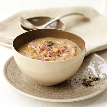 Slow cooker split pea and ham soup