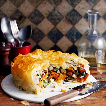 roasted veg and halloumi pie