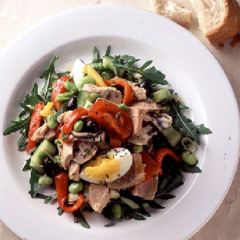 Food, Dishware, Vegetable, Salad, Leaf vegetable, Cuisine, Ingredient, Serveware, Produce, Tableware, 