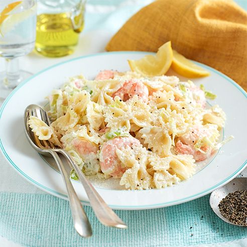 Creamy leek & prawn pasta - midweek meal ideas