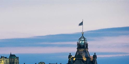 Flag, Facade, Building, City, Landmark, Castle, Medieval architecture, Palace, Turret, Roof, 