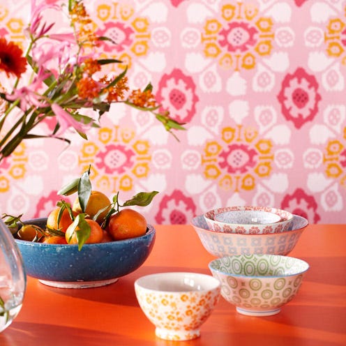 Serveware, Dishware, Porcelain, Bowl, Mixing bowl, Tableware, Petal, Ceramic, Interior design, Peach, 