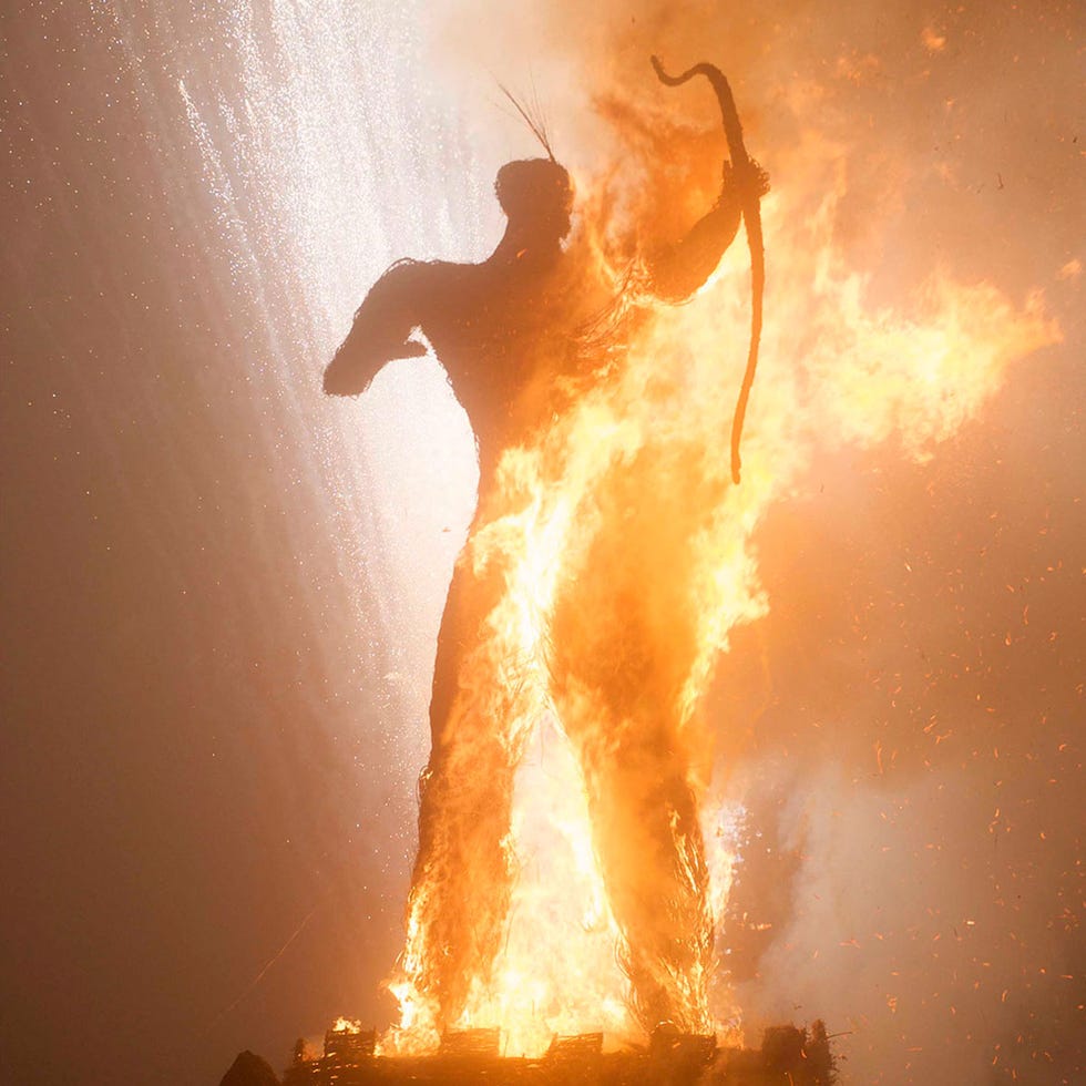 Heat, Amber, Orange, Fire, Atmospheric phenomenon, Flame, Muscle, Pollution, Geological phenomenon, Backlighting, 