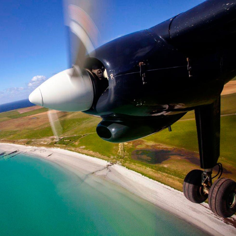 Airplane, Aircraft, Aviation, Air travel, Aerospace engineering, Aircraft engine, Aerospace manufacturer, Propeller, General aviation, Monoplane, 