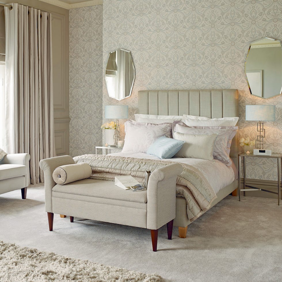 Interior design, Room, Wood, Wall, Property, Textile, Bed, Furniture, Home, Floor, 