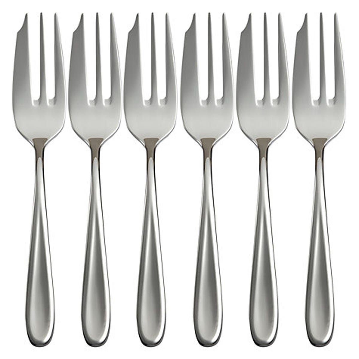 Dishware, Photograph, White, Cutlery, Tableware, Line, Grey, Silver, Kitchen utensil, Household silver, 