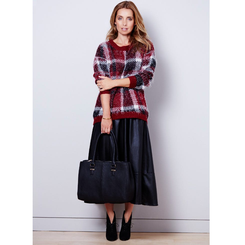 Clothing, Brown, Sleeve, Shoulder, Textile, Joint, Standing, Outerwear, Style, Pattern, 