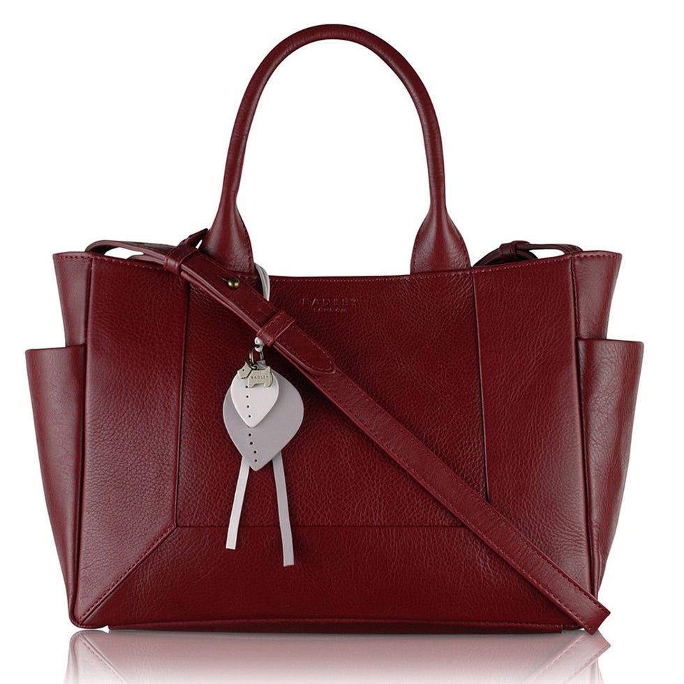 Product, Brown, Bag, Red, White, Fashion accessory, Style, Luggage and bags, Beauty, Shoulder bag, 