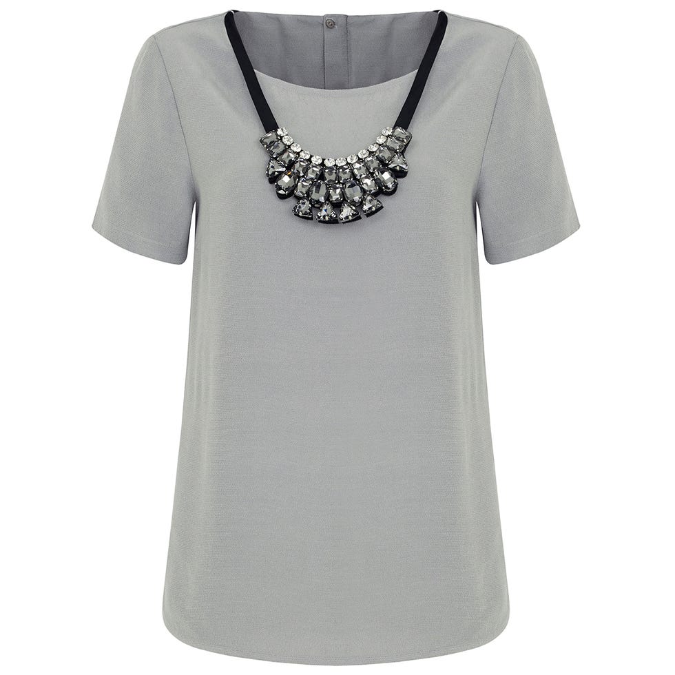 Clothing, Product, Sleeve, White, Style, Collar, Fashion, Grey, Metal, Street fashion, 