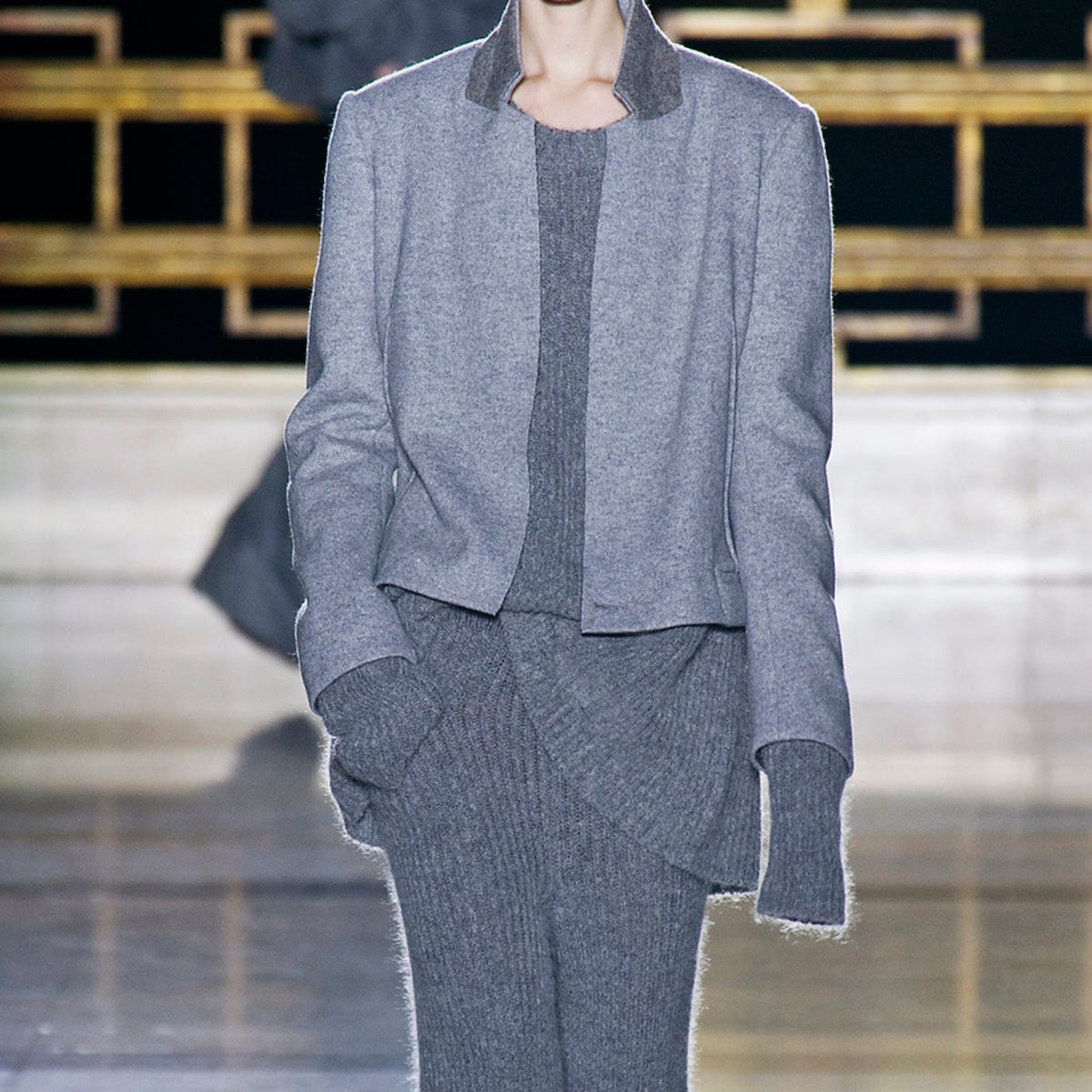 Clothing, Sleeve, Textile, Outerwear, Collar, Pattern, Fashion, Street fashion, Grey, Blazer, 