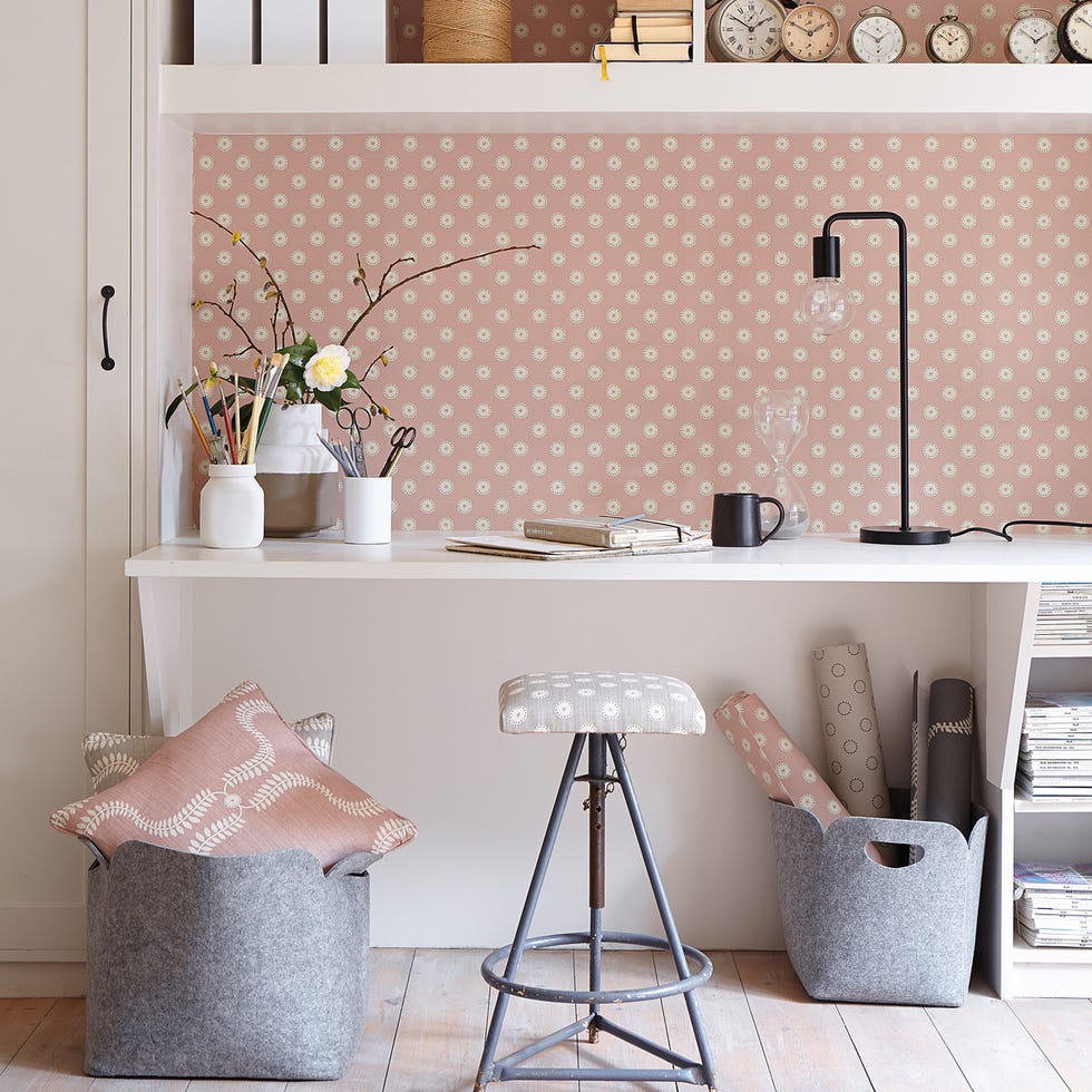 Flowerpot, Room, Wall, Interior design, Interior design, Grey, Home accessories, Twig, Peach, Houseplant, 