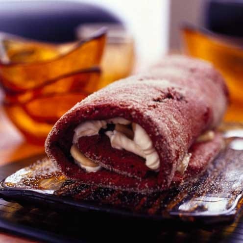 Food, Ingredient, Cuisine, Dessert, Dish, Powdered sugar, Snack, Sweetness, Fast food, Serveware, 