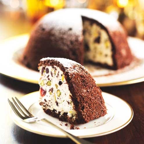 Food, Cuisine, Dishware, Dessert, Ingredient, Serveware, Plate, Dish, Sweetness, Baked goods, 