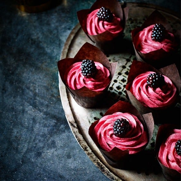 best cupcake recipes blackberry gin cupcakes