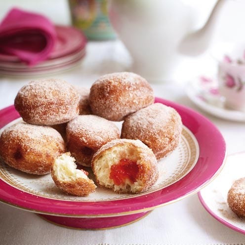Serveware, Food, Finger food, Cuisine, Dishware, Dish, Baked goods, Ingredient, Plate, Sweetness, 
