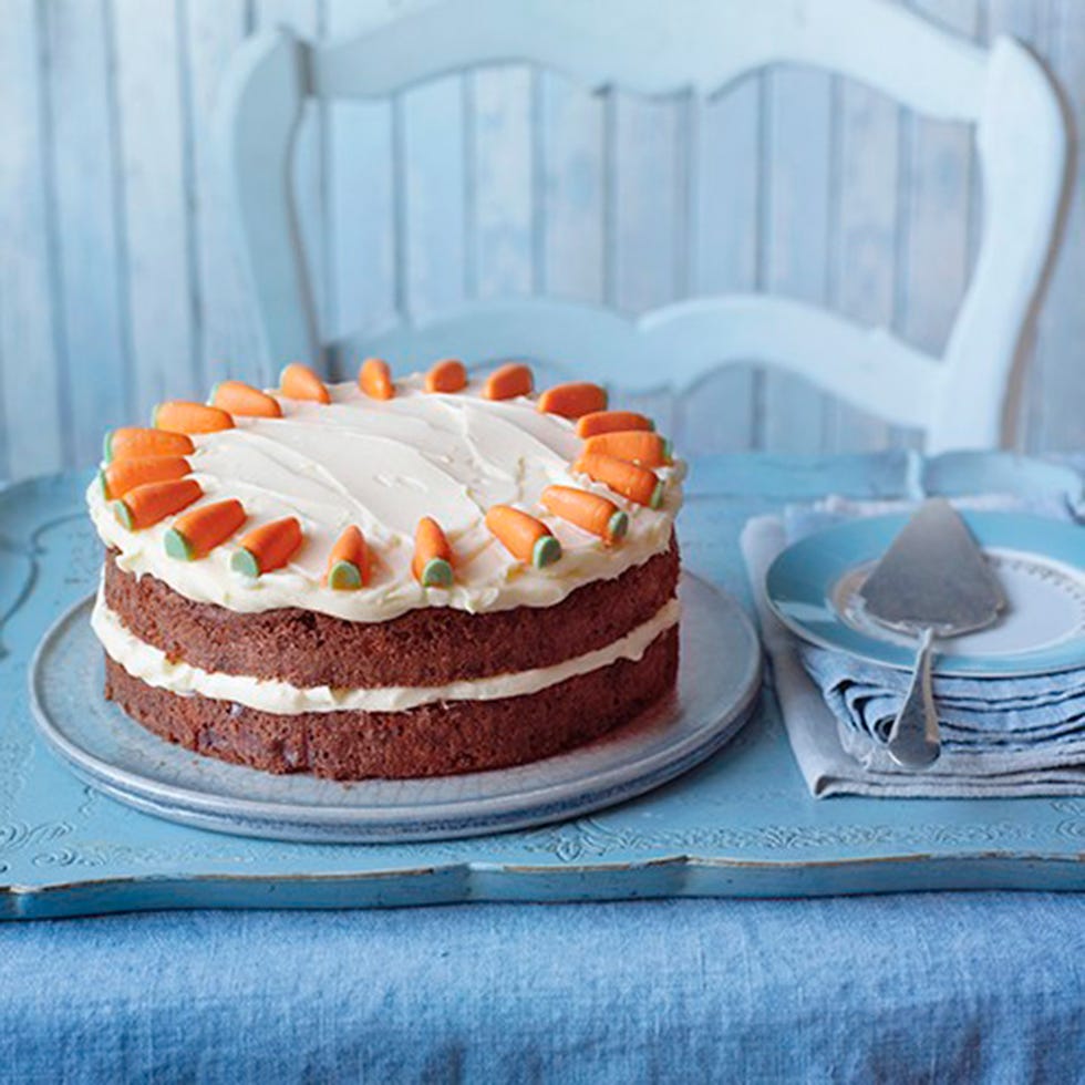 Food, Dish, Cuisine, Cake, Dessert, Carrot cake, Baked goods, Ingredient, Buttercream, Icing, 