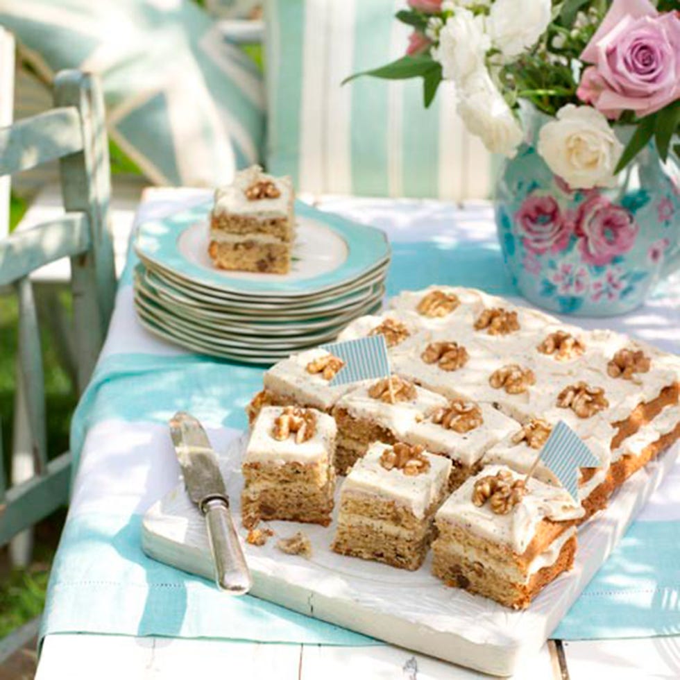 Food, Cuisine, Dish, Dessert, Ingredient, Baked goods, Carrot cake, Snack cake, Buttercream, Torte, 