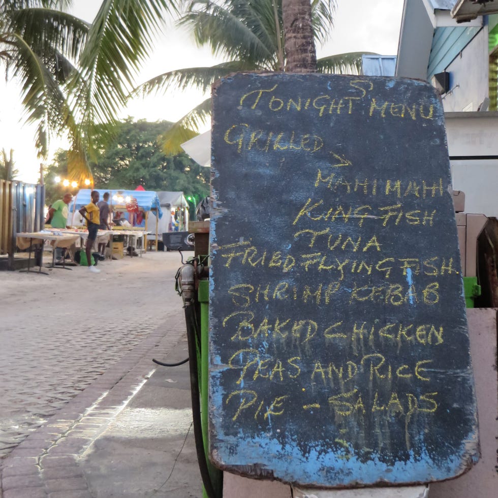 Handwriting, Arecales, Palm tree, Writing, Menu, Outdoor furniture, Bench, 