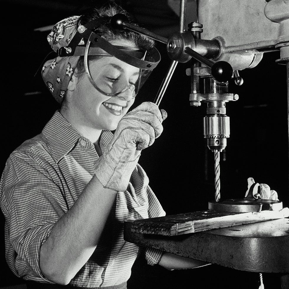 Style, Machine, Machine tool, Scientific instrument, Vintage clothing, Drill presses, Metalworking, Jig grinder, Science, Bandsaw, 