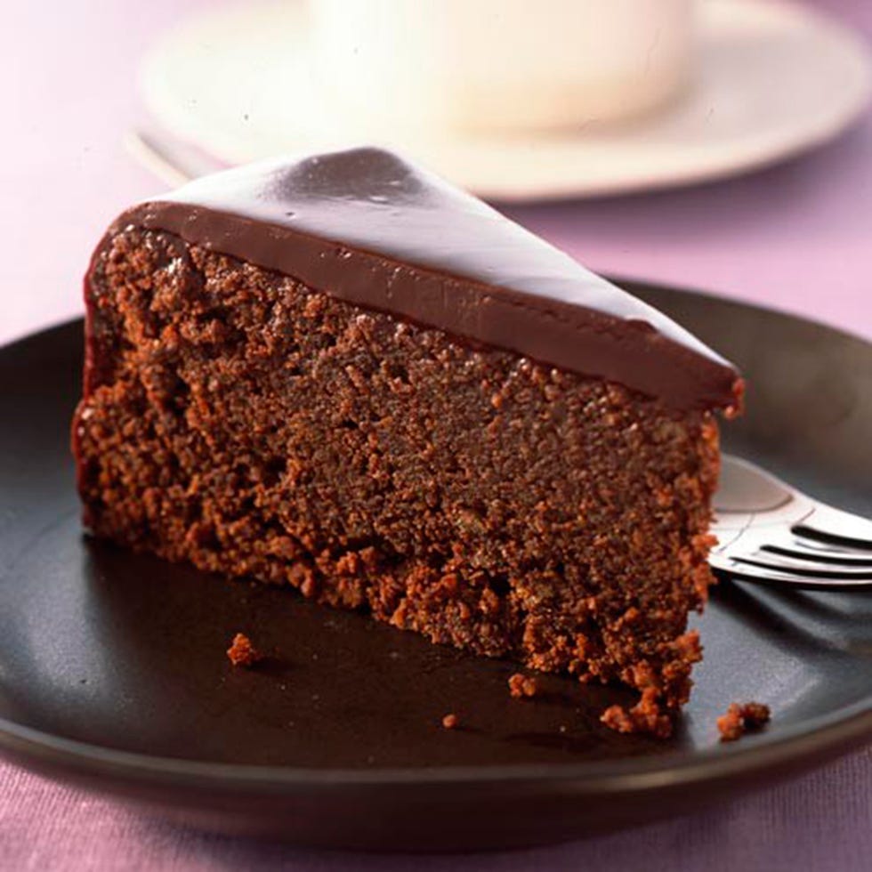 Food, Sweetness, Cuisine, Dishware, Serveware, Dessert, Baked goods, Cake, Dish, Ingredient, 