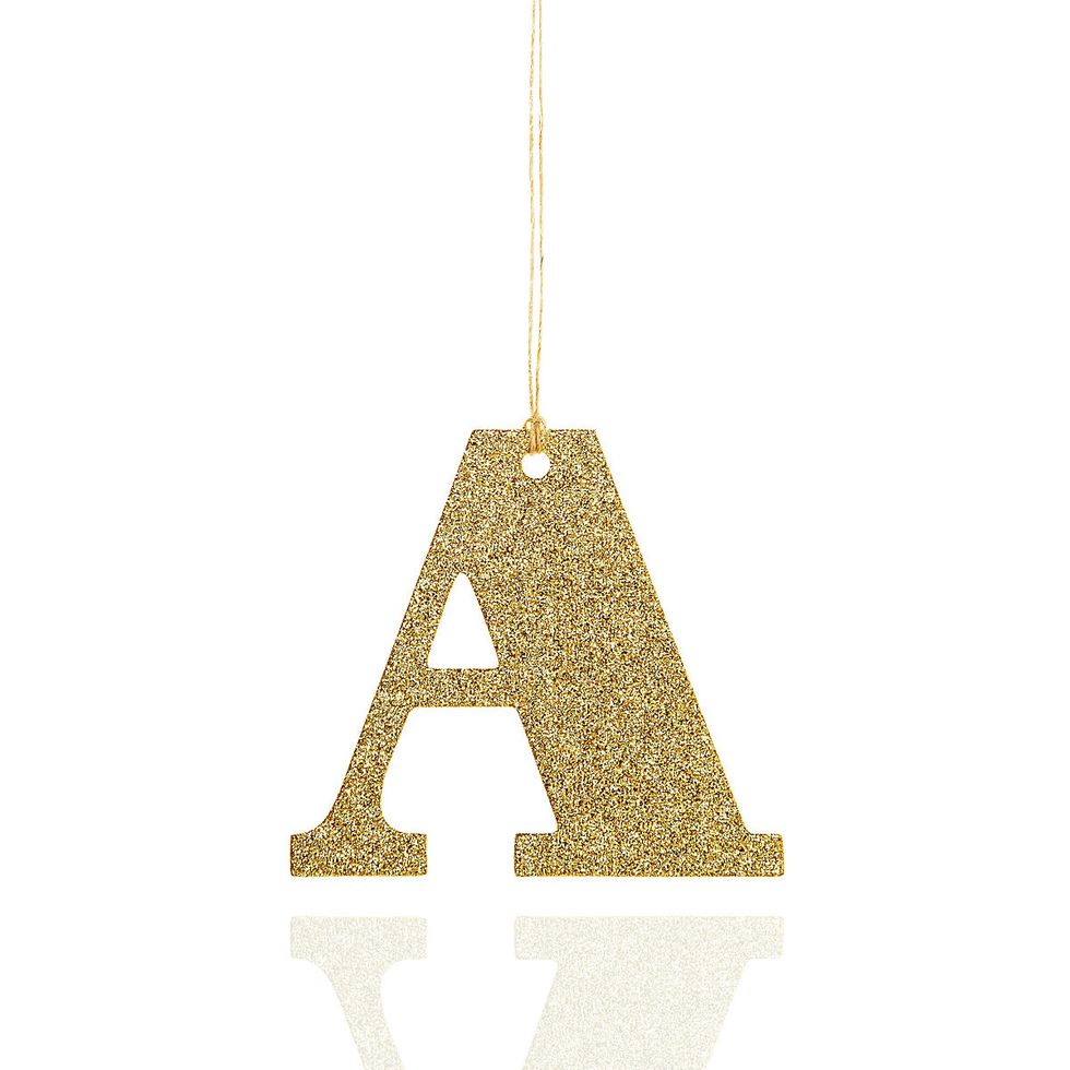 Metal, Chain, Clothes hanger, Brass, Triangle, Ornament, Balance, 