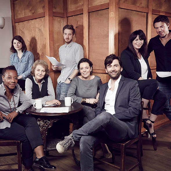 Face, Leg, People, Social group, Sitting, Friendship, Black hair, Conversation, Boot, Collaboration, 