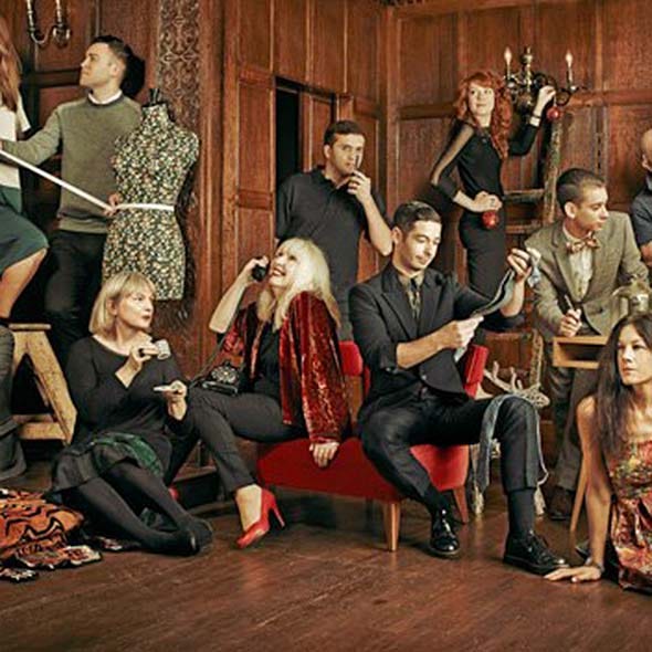 Beard, Facial hair, Lap, Musical ensemble, Wood flooring, String instrument, Acting, Plucked string instruments, 