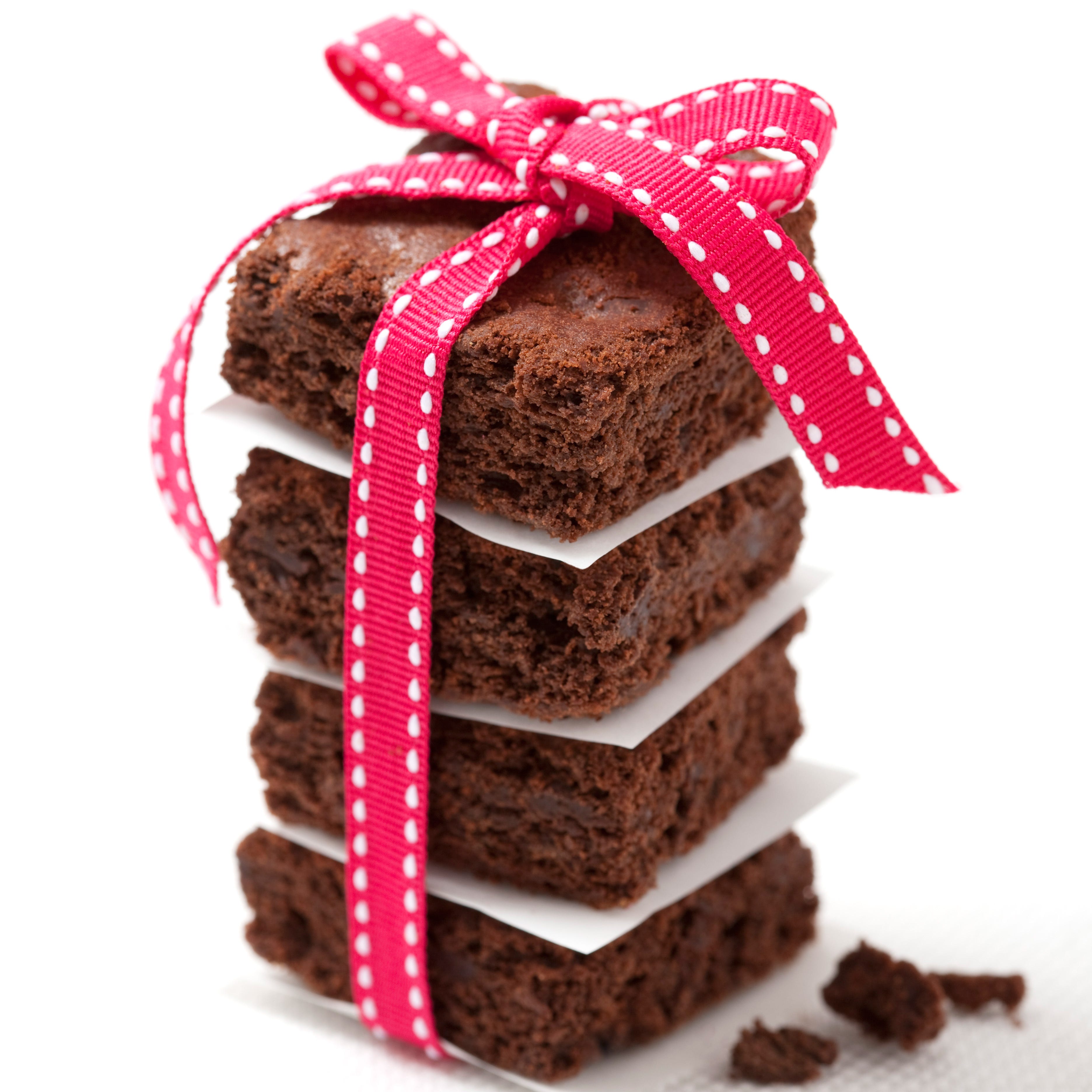Food, Finger food, Cuisine, Sweetness, Ingredient, Red, Dessert, Baked goods, Chocolate, Confectionery, 