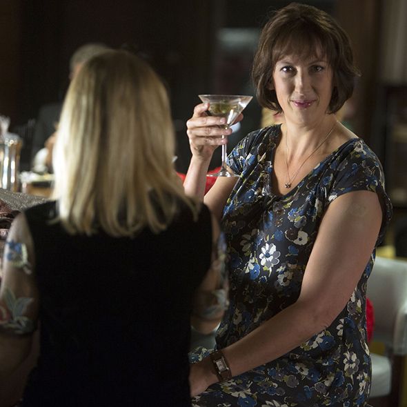 Hand, Dress, Wrist, Jewellery, Barware, Layered hair, Blond, Bangs, Step cutting, Drinking, 