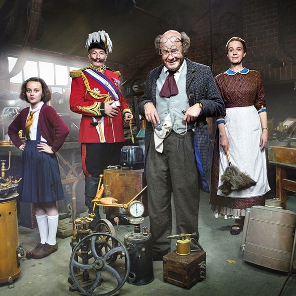Performing arts, Band plays, Stage, heater, Drum, Drama, Costume, Baggage, Acting, Vintage clothing, 