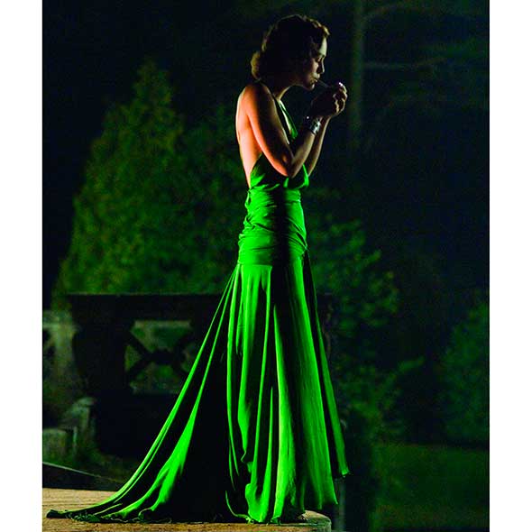 Human body, Formal wear, Gown, One-piece garment, Costume design, Waist, Fashion model, Haute couture, Long hair, Day dress, 