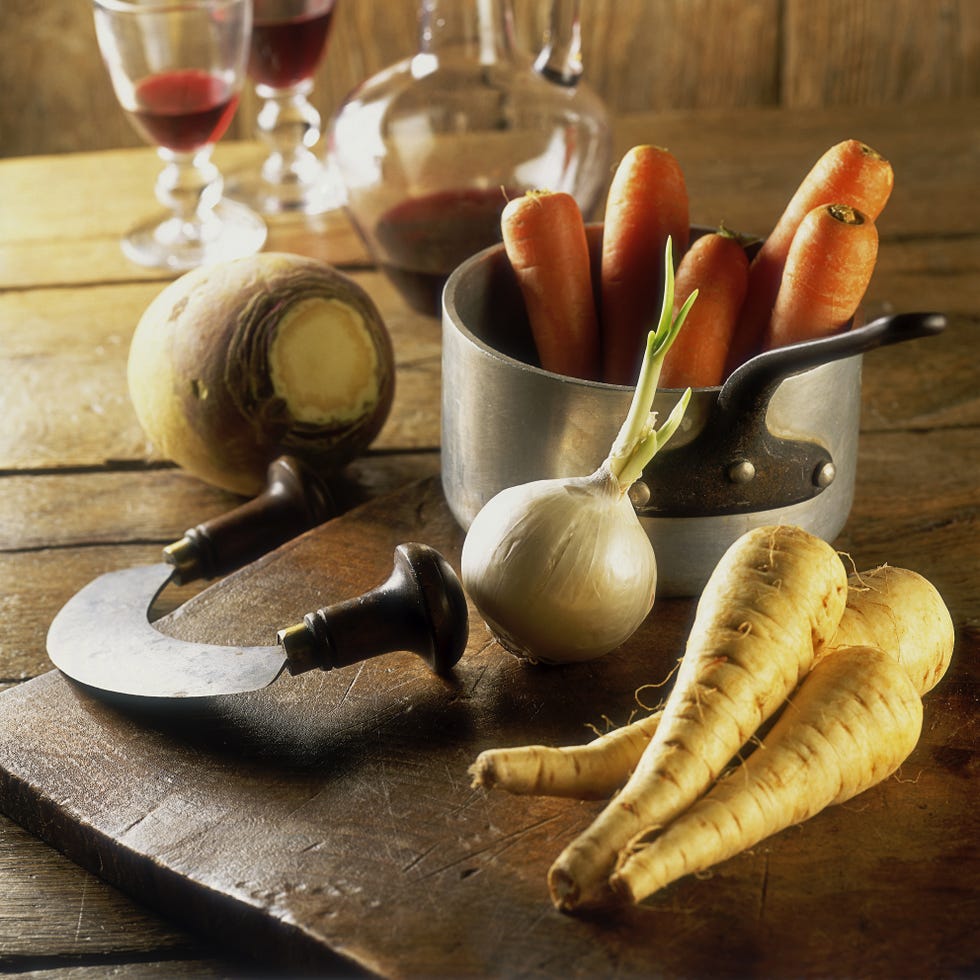 Food, Root vegetable, Carrot, Ingredient, Vegan nutrition, Whole food, Drink, Drinkware, Barware, Natural foods, 
