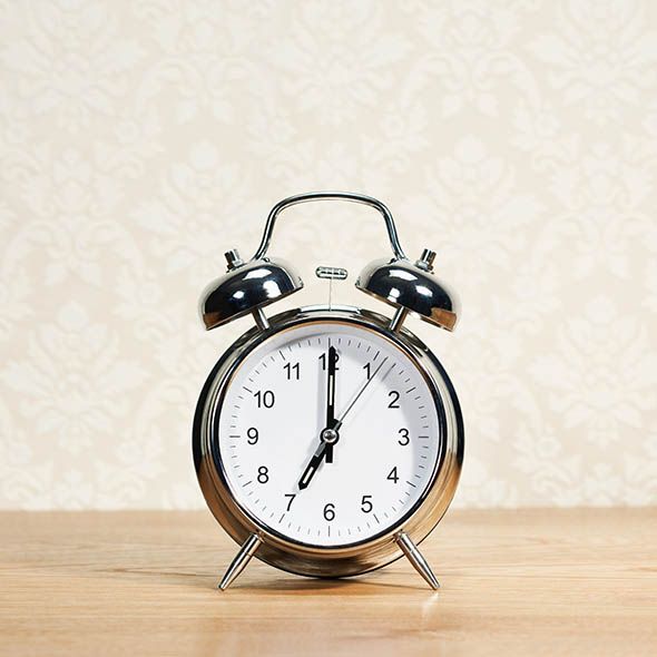 Wood, Hardwood, Home accessories, Clock, Interior design, Grey, Still life photography, Beige, Alarm clock, Measuring instrument, 