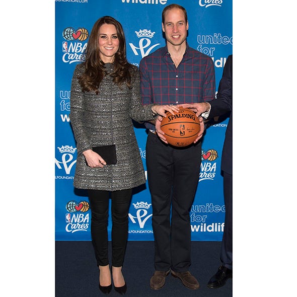 Ball, Electric blue, Cobalt blue, Baseball glove, Award ceremony, Advertising, Award, Tights, Basketball, Baseball equipment, 