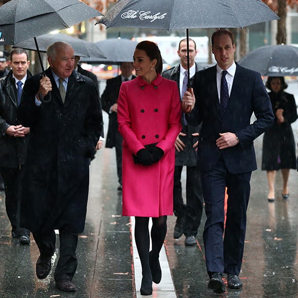 Clothing, Footwear, Coat, Trousers, Umbrella, Shirt, Outerwear, Collar, Style, Winter, 