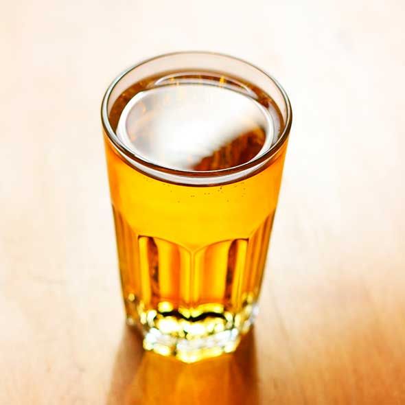 Fluid, Liquid, Drinkware, Drink, Alcohol, Amber, Glass, Orange, Alcoholic beverage, Highball glass, 