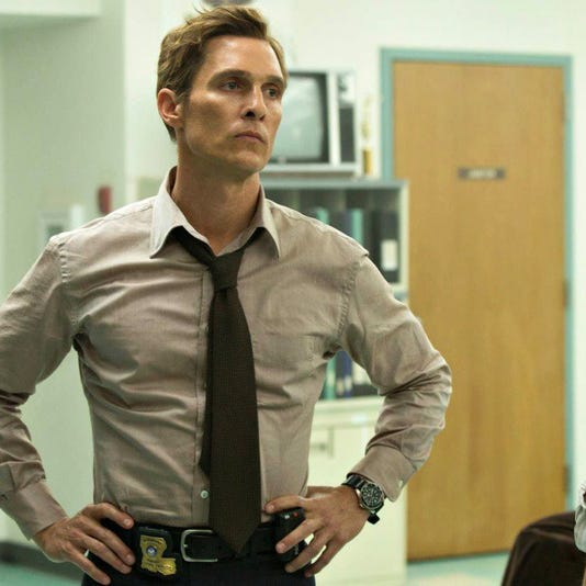 Arm, Ear, Dress shirt, Collar, Sleeve, Shoulder, Shirt, Wrist, Hand, Joint, 